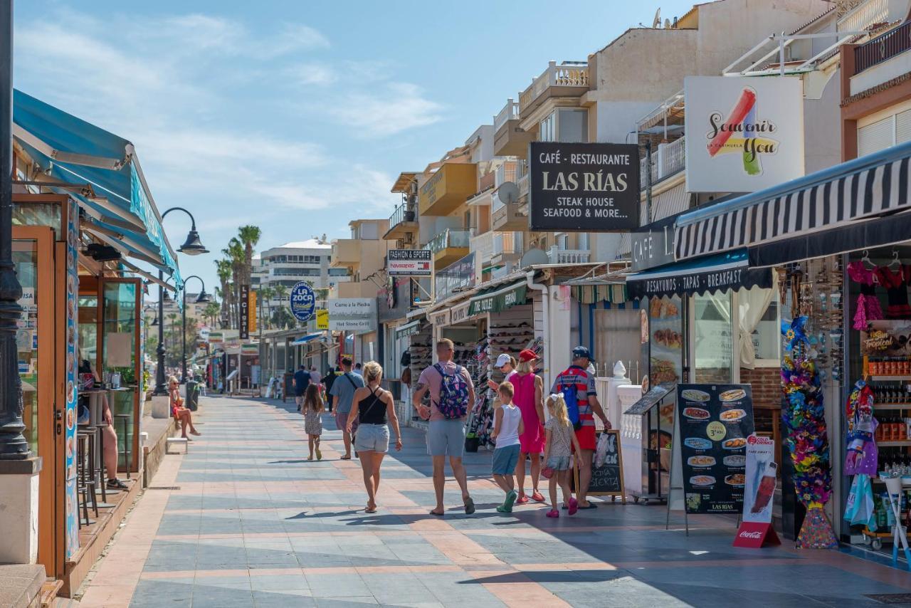 Homeforguest Bright Studio In La Carihuela Near The Beach Torremolinos Exterior photo