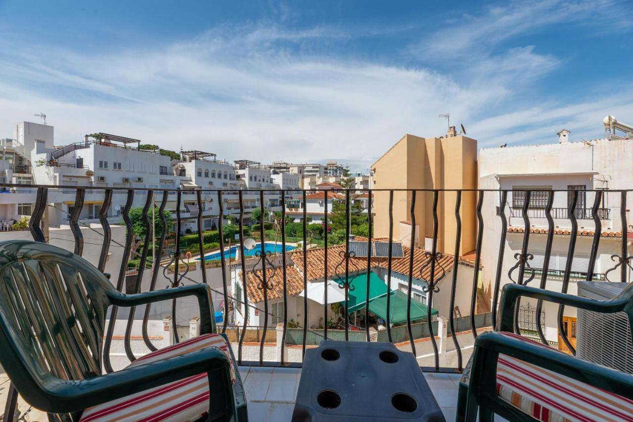 Homeforguest Bright Studio In La Carihuela Near The Beach Torremolinos Exterior photo